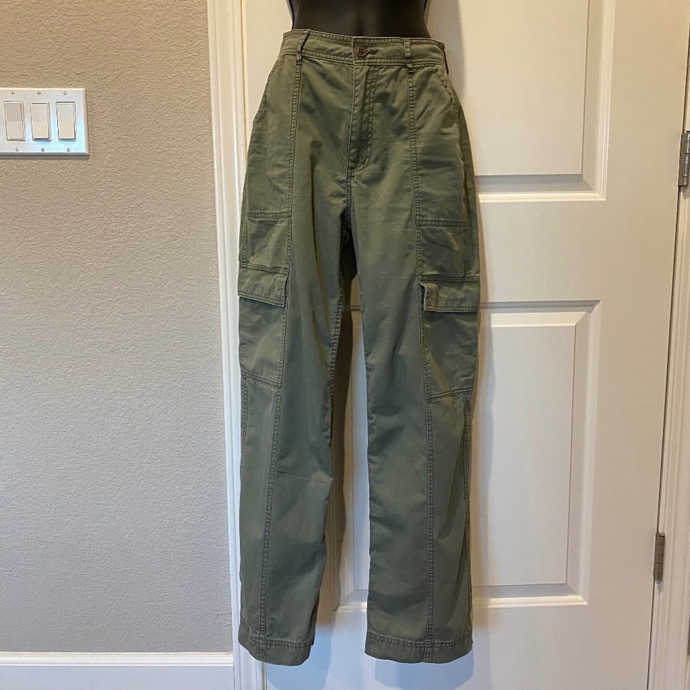 Curve Love Relaxed Cargo Pants Green